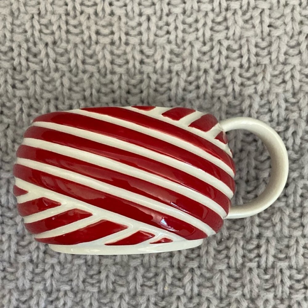 STARBUCKS Candy Twist Red White 2013 Holiday Mug
